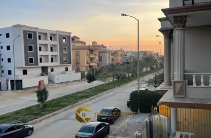 Apartment - 2 Bedrooms - 3 Bathrooms for sale in Touristic 1 - Northern Expansions - 6 October City - Giza