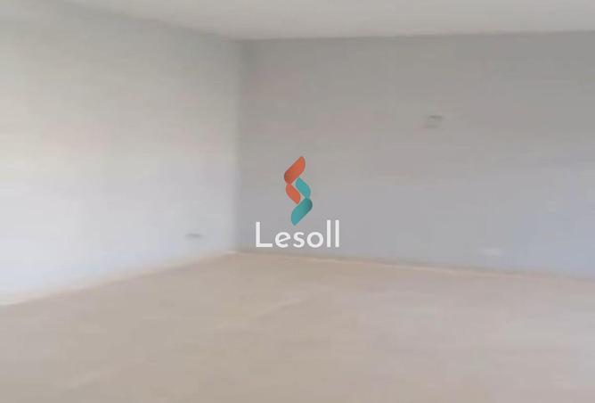 8576937 - صورة العقار 2