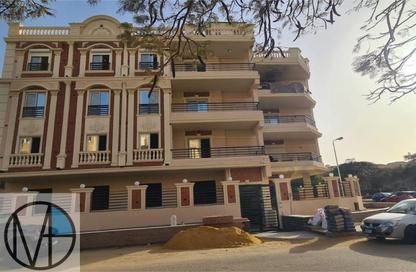 Duplex - 3 Bedrooms - 3 Bathrooms for sale in Musab Bin Omair St. - Area E - Ganoob El Acadimia - New Cairo City - Cairo