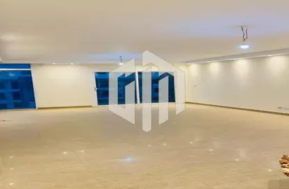 Apartment - 3 Bedrooms - 3 Bathrooms for rent in Hyde Park Central - The 6th Settlement - New Cairo City - Cairo