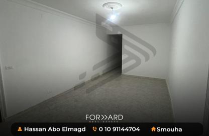 Apartment - 3 Bedrooms - 2 Bathrooms for sale in Smouha Square - Smouha - Hay Sharq - Alexandria