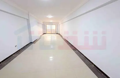 شقة - 3 غرف نوم - 3 حمامات للبيع في حي اول المنتزة - الاسكندرية