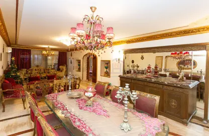 شقة - 4 غرف نوم - 2 حمامات للبيع في زيزينيا - حي شرق - الاسكندرية