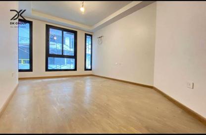 Apartment - 2 - 1 for sale in Sky line - Smouha - Hay Sharq - Alexandria