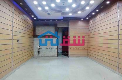 محل تجاري - استوديو - 1 للبيع في شارع شعراوي - لوران - حي شرق - الاسكندرية