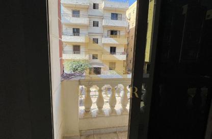 Apartment - 2 Bedrooms - 2 Bathrooms for rent in Al Mehwar Al Markazi - 1st District - 6 October City - Giza
