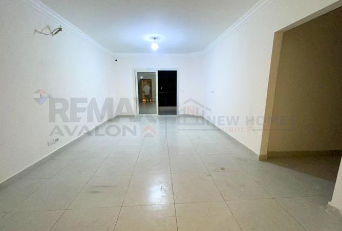 105166078 - Property Main Image