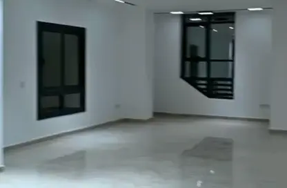 شقة - 3 غرف نوم - 3 حمامات للايجار في شارع 155 - الحي الرابع - التجمع الخامس - مدينة القاهرة الجديدة - القاهرة