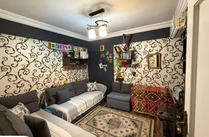 Apartment - 3 Bedrooms - 2 Bathrooms for sale in Al Ekbal St. - Laurent - Hay Sharq - Alexandria