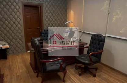 مساحات مكتبية - 4 غرف نوم - 2 حمامات للايجار في ميدان مصطفي محمود - المهندسين - الجيزة