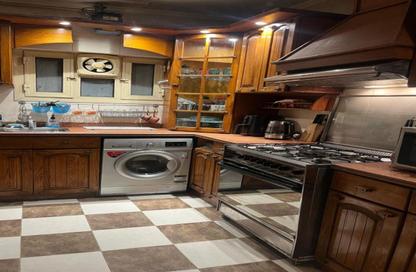Apartment - 3 Bedrooms - 2 Bathrooms for sale in 2nd Sector - Zahraa El Maadi - Hay El Maadi - Cairo