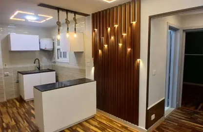 شقة - 2 غرف نوم - 1 حمام للبيع في B12 - مدينتي - القاهرة