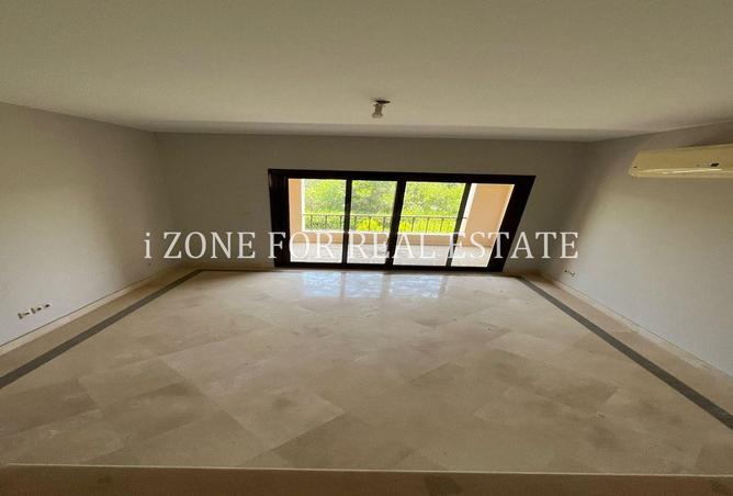 2P2h3ESzClM - Property Image 3