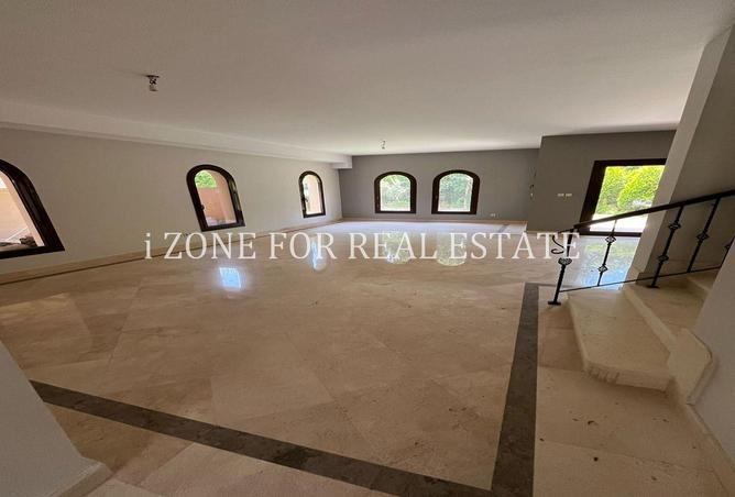 2P2h3ESzClM - Property Main Image