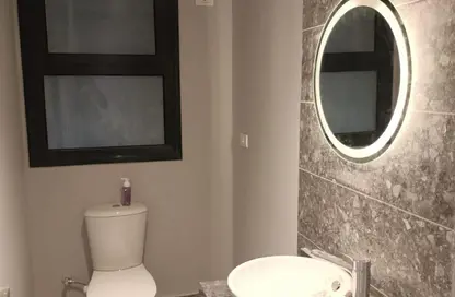 Apartment - 3 Bedrooms - 3 Bathrooms for rent in Village West - Sheikh Zayed Compounds - Sheikh Zayed City - Giza