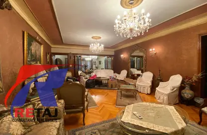 Apartment - 6 Bedrooms - 3 Bathrooms for sale in Mostafa Al Nahas St. - 6th Zone - Nasr City - Cairo