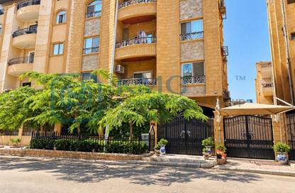 Villa - 4 - 4 for sale in 90 Avenue - South Investors Area - New Cairo City - Cairo