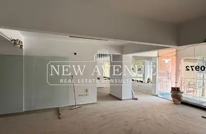 محل - استوديو - 1 حمام للبيع في شارع زهراء المعادى - دجلة - حي المعادي - القاهرة