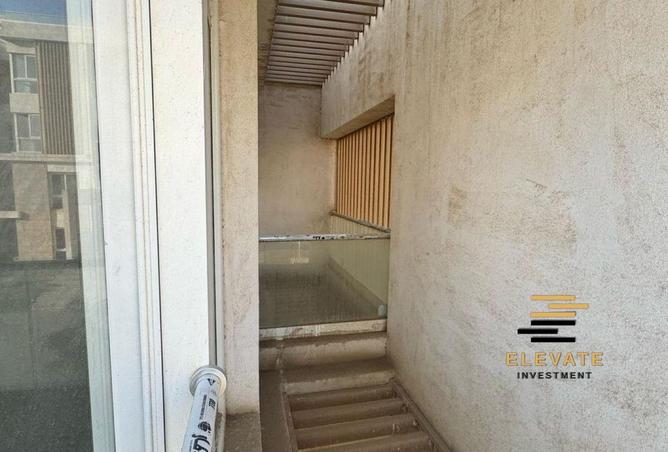 53218115 - صورة العقار 2