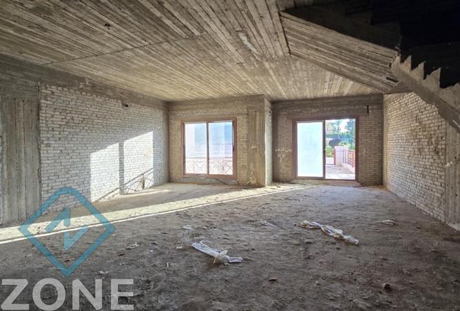 8643305 - Property Image 2