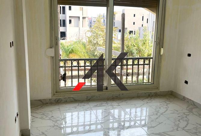 70087737 - Property Image 3