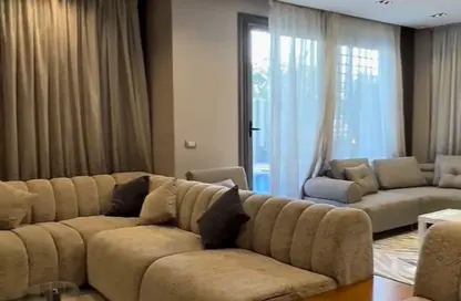 Villa - 4 Bedrooms - 2 Bathrooms for rent in Al Reem Residence - 26th of July Corridor - 6 October City - Giza