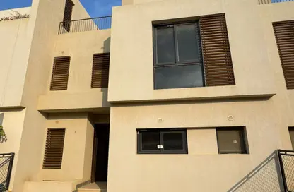 Villa - 4 Bedrooms - 3 Bathrooms for sale in Sodic East - 6th District - New Heliopolis - Cairo
