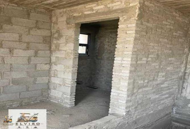 98829563 - صورة العقار 2