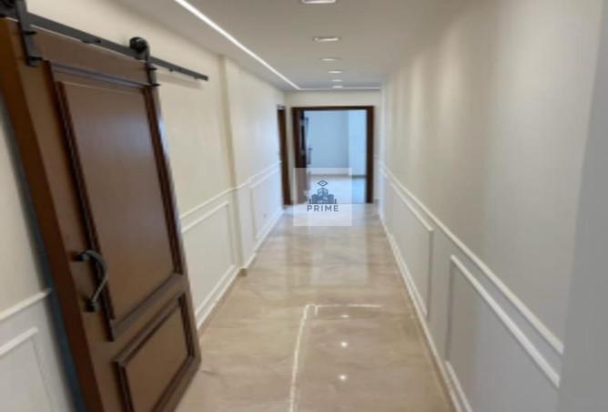 8700822 - Property Image 2