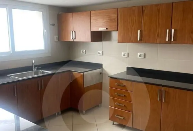 99121142 - Property Image 2