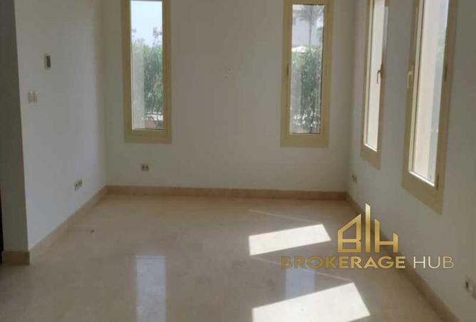 99107640 - Property Image 3