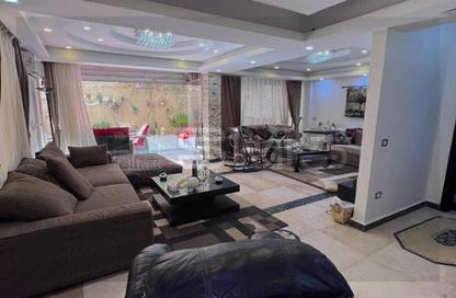 Duplex - 5 Bedrooms - 4 Bathrooms for sale in Doctor Yassin Abdel Ghaffar St. - Area C - Ganoob El Acadimia - New Cairo City - Cairo