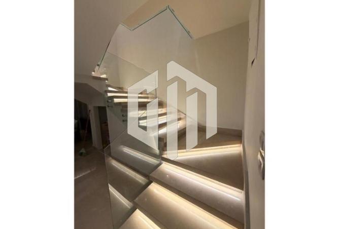 63880402 - Property Image 2