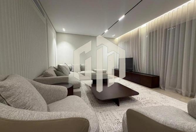 63880402 - Property Image 3