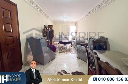 Apartment - 3 Bedrooms - 1 Bathroom for sale in Camp Chezar - Hay Wasat - Alexandria