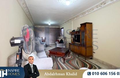 Apartment - 3 Bedrooms - 1 Bathroom for sale in Camp Chezar - Hay Wasat - Alexandria