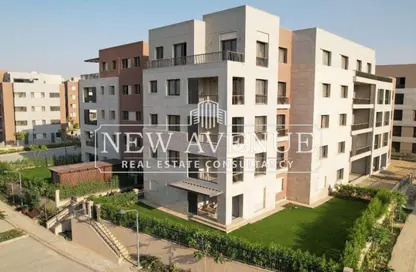 Apartment - 3 Bedrooms - 3 Bathrooms for sale in District 5 - 5th Settlement Compounds - The 5th Settlement - New Cairo City - Cairo