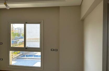 Apartment - 2 Bedrooms - 2 Bathrooms for sale in Mountain View iCity - 5th Settlement Compounds - The 5th Settlement - New Cairo City - Cairo