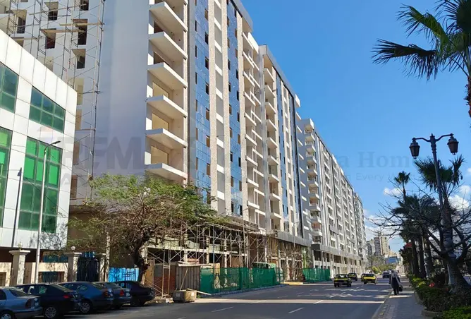 83987977 - Property Image 2