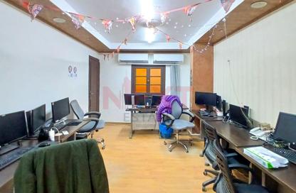Apartment - 4 Bedrooms - 2 Bathrooms for sale in Kafr Abdo St. - Kafr Abdo - Roushdy - Hay Sharq - Alexandria