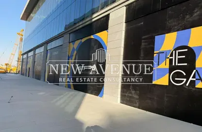 Office Space - 2 Bedrooms - 2 Bathrooms for rent in Golden Gate - South Teseen St. - The 5th Settlement - New Cairo City - Cairo