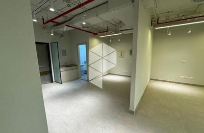 Office Space - Studio - 2 Bathrooms for rent in Hyde Park Business District Mall - South Teseen St. - The 5th Settlement - New Cairo City - Cairo