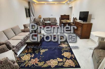 Apartment - 2 Bedrooms - 1 Bathroom for rent in Zahraa Al Maadi St. - Degla - Hay El Maadi - Cairo
