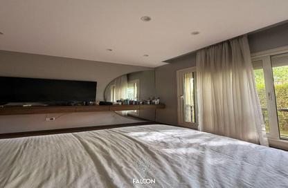 Apartment - 3 Bedrooms - 2 Bathrooms for sale in Stone Residence - 5th Settlement Compounds - The 5th Settlement - New Cairo City - Cairo