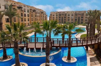 Apartment - 3 Bedrooms - 2 Bathrooms for sale in Stone Residence - 5th Settlement Compounds - The 5th Settlement - New Cairo City - Cairo