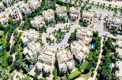 Villa - 6 Bedrooms - 3 Bathrooms for sale in Golden Heights 2 - New Cairo City - Cairo