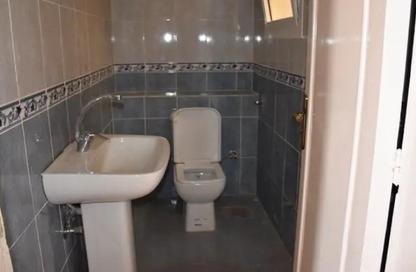 Apartment - 3 Bedrooms - 2 Bathrooms for rent in Al Gezira St. - South Investors Area - New Cairo City - Cairo