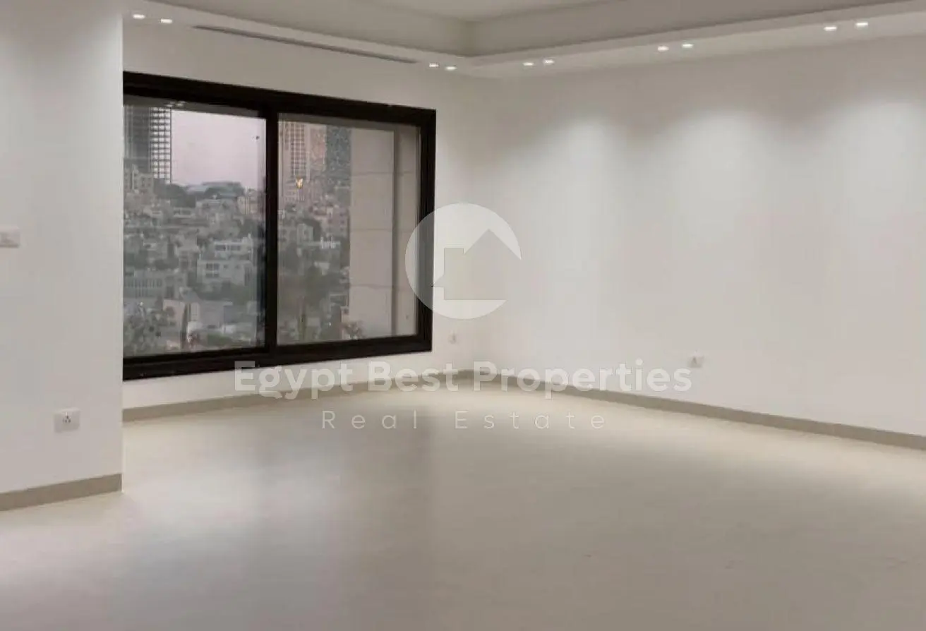 111886945 - Property Main Image