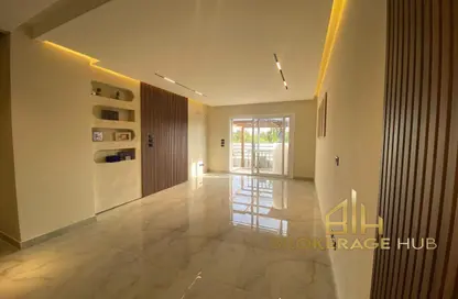 Apartment - 1 Bedroom - 2 Bathrooms for rent in Garden Residence - Hyde Park - New Cairo City - Cairo