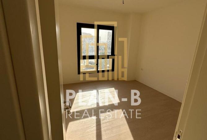 8605359 - Property Image 2